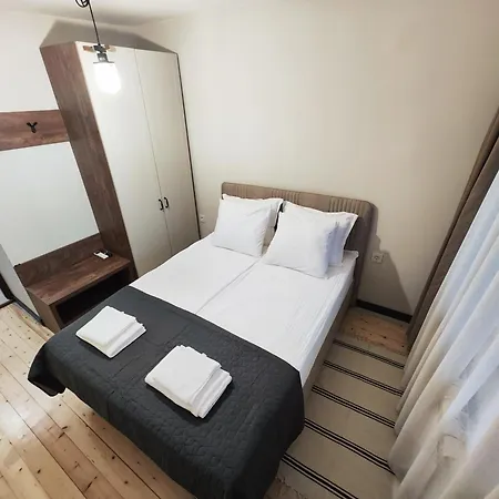 Guest house Lazara *